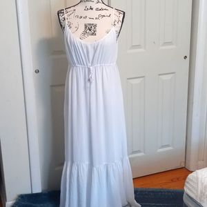 White maxi dress